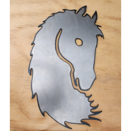 Caballo de Metal